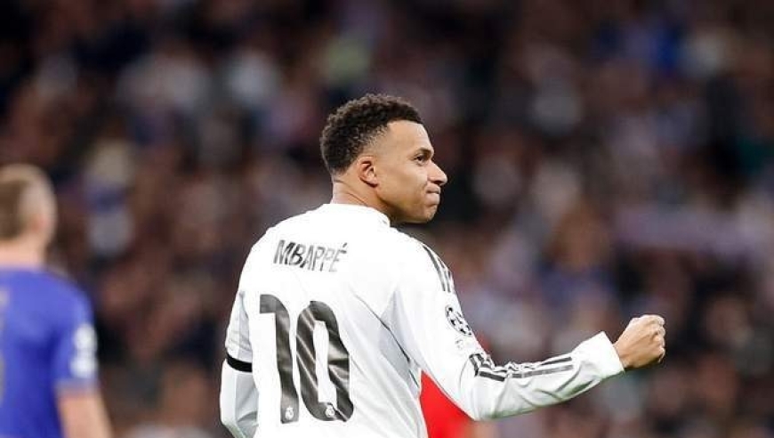 6-1！姆巴佩梅开二度破纪录，1.5亿天王独造4球，皇马大开杀戒