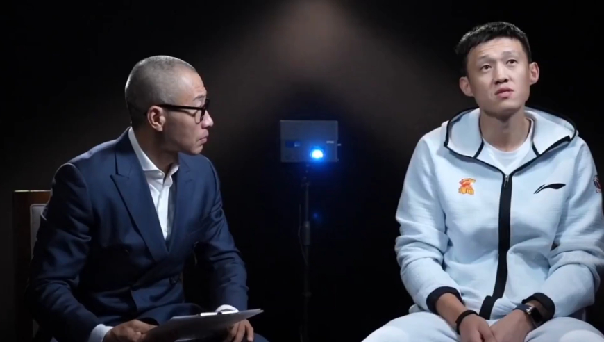 体坛记忆｜痛批年轻球员，揭秘周琦为何老是空篮不进