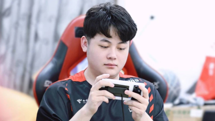 盘点AG最差的选手，打野非初晨不可，久诚毫无作为，对AG一点归属感都没有！