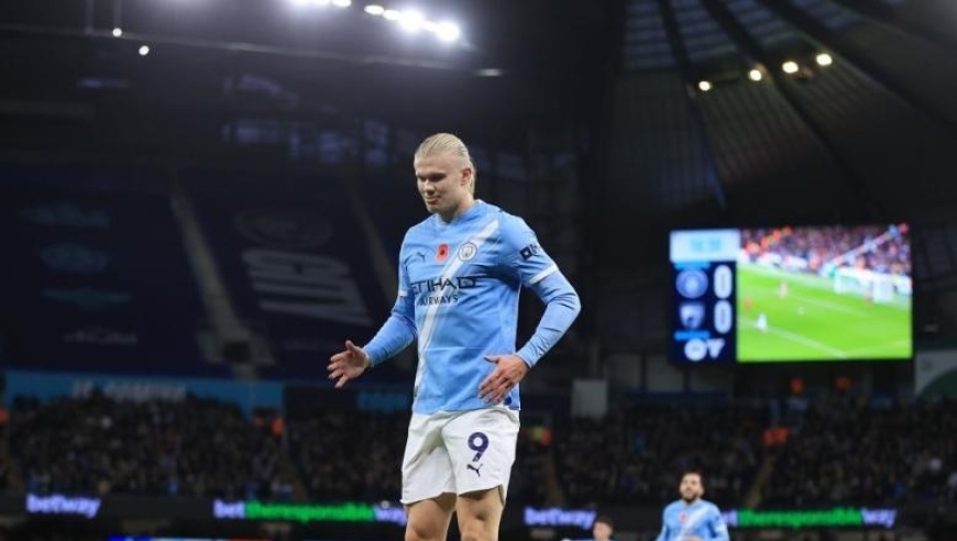 哈兰德双响，奉献滑稽“名场面”：曼城3-1胜樱桃军团升至第二