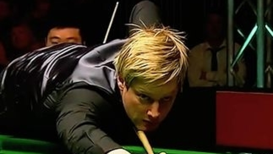 体坛记忆｜丁俊晖的乌龙进攻！连续极限反制打蒙萝卜，狠起来自己都不放过 