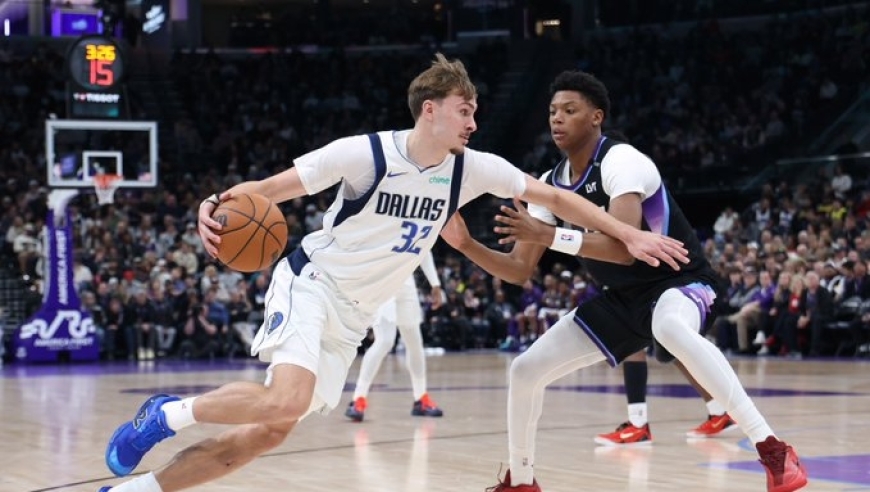 历史首人！弗拉格轰42+7+6连创新高：超越詹姆斯连破10项纪录