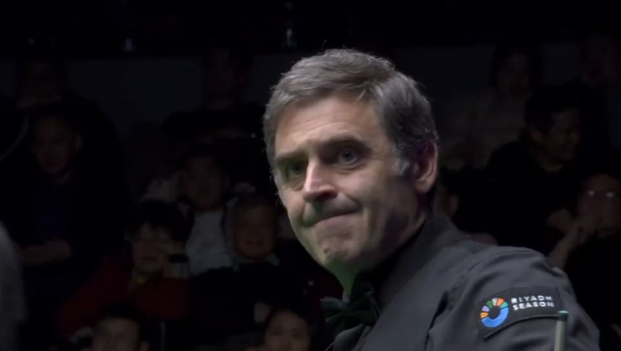 奥沙利文打丢超分球！吴宜泽一杆清台硬核逆转，3-3追平比分！