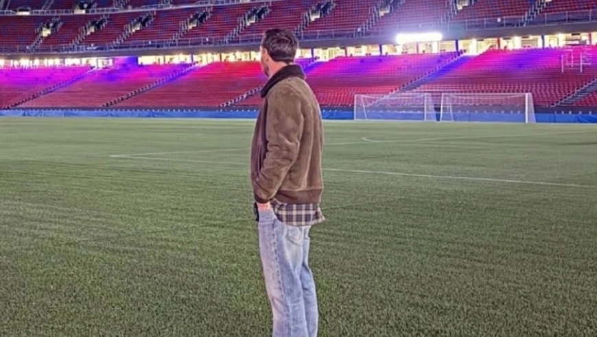 梅西闪现诺坎普！巴萨高层集体懵了：完全不知情 他咋混进去的？