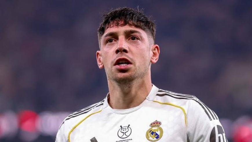 阿隆索自寻死路！巴尔韦德创造历史，皇马2-1复仇马竞决赛战巴萨