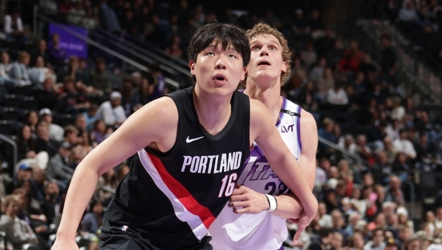 杨瀚森被打成ATM，对手6次挡拆4次得分，美国球迷喊话让他滚出NBA