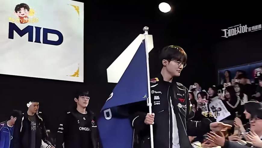 【电竞诡事录】2026LCK季前赛全纪录！Faker让Ucal上桌子&ldquo;跳大神&rdquo;，Ruler被职场&ldquo;霸凌&rdquo;摸光头！