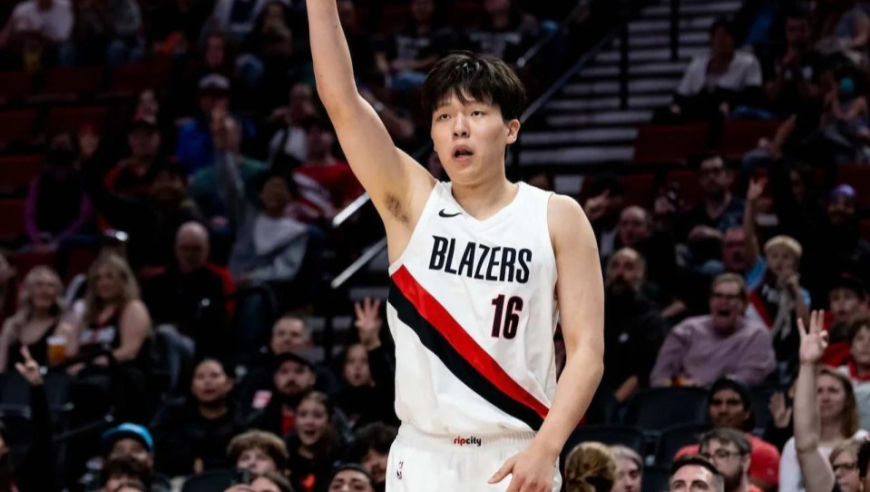 杨瀚森胯下妙传太惊艳！开拓者胜灰熊终结6连败 亨德森复出11+5+9