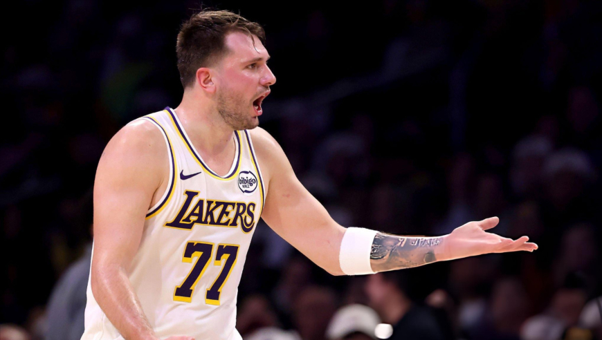 篮不住嘴丨防守差脾气大！东契奇到底是争冠核心还是争冠毒瘤？