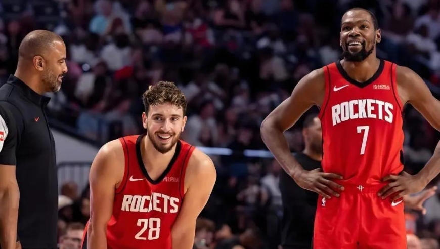 美媒评赛季至今最佳阵容：KD小里三阵，库里二阵，一阵最强5人