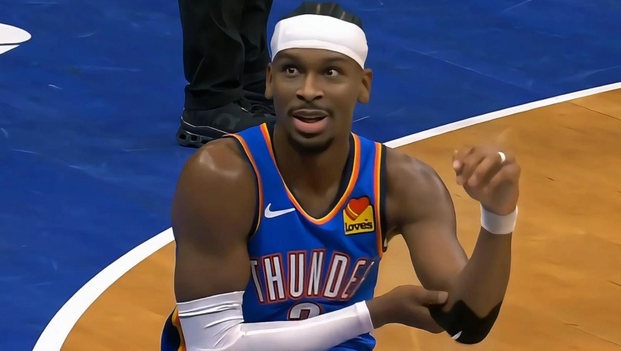 雷霆亚历山大vs黄蜂33分集锦：后仰2+1教育年轻人+日常三节打卡