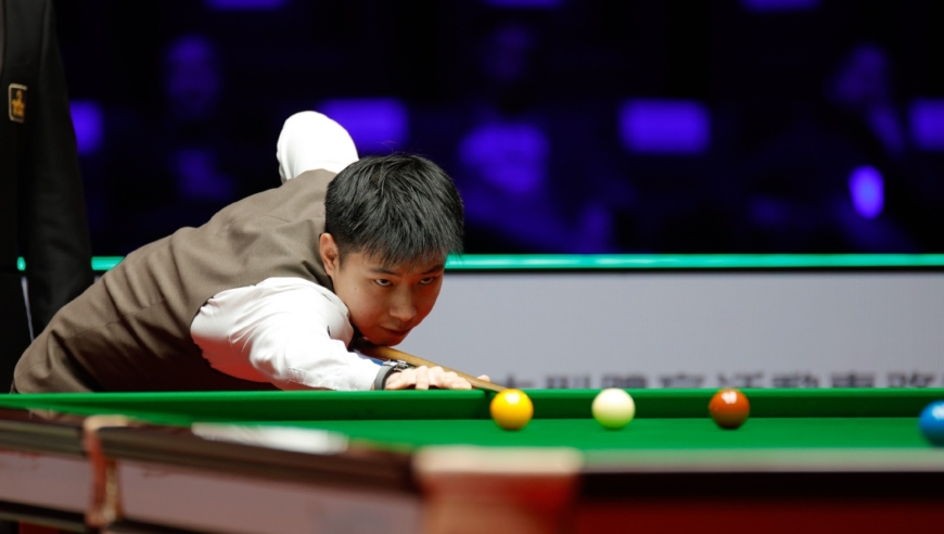 炸裂 世界大奖赛决赛 赵心童第六局狂飙单杆130分 全场沸腾了