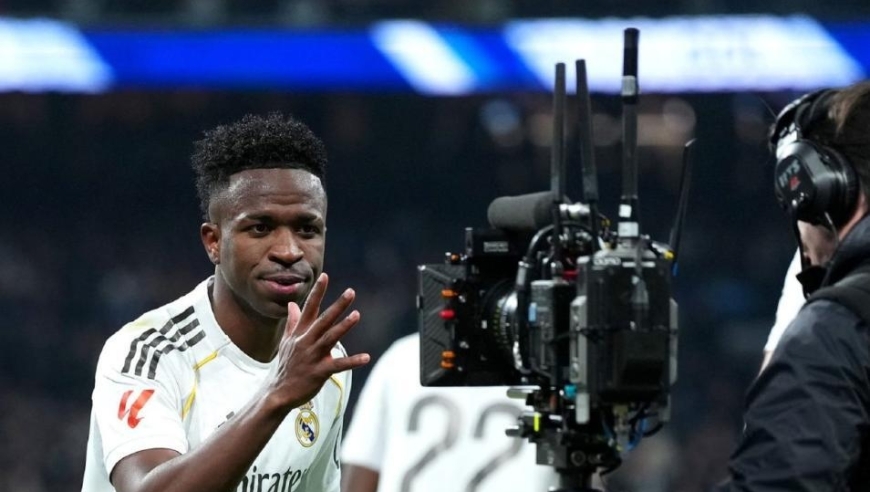 足坛一夜动态：拜仁16连胜创造历史，皇马登顶西甲，国米3-2绝杀尤文