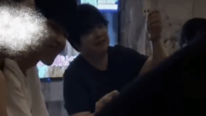 BLG战队16强出局后现身商K？曝有女孩穿短裙陪酒，多名选手回应