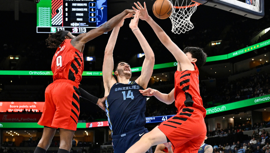 杨瀚森末节六分钟全过程：两次单打伊迪美如画 被犯规裁判却无视