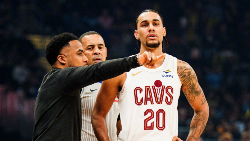 骑士完胜！哈登21+5创三纪录，米切尔17分9罚，勇士旧将直接拉胯