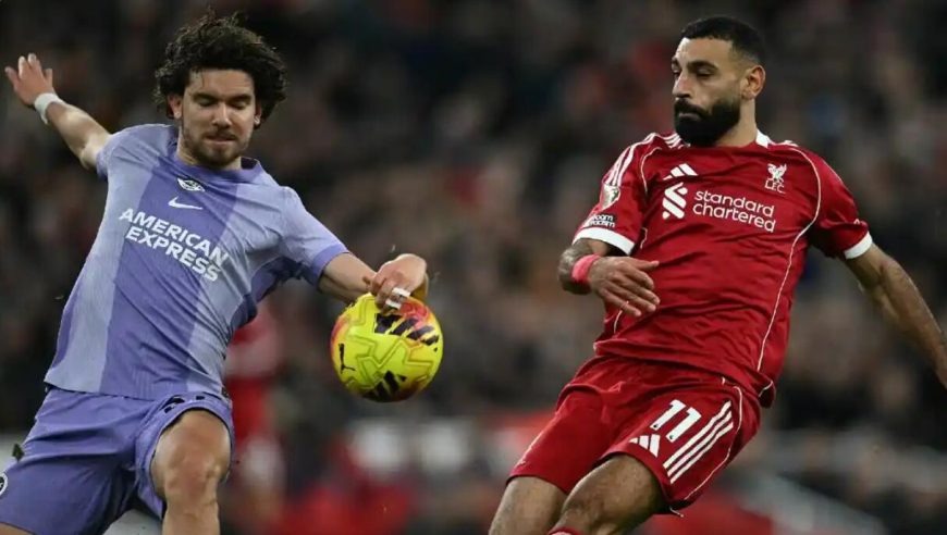 英超-升第6！利物浦2-0布莱顿，萨拉赫替补送助攻，埃基蒂克46秒闪击+双响
