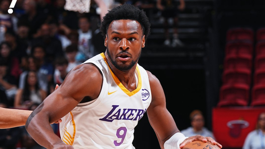 连打2+1！布朗尼撞开250斤对手太蛮横 现场集体为他高呼MVP