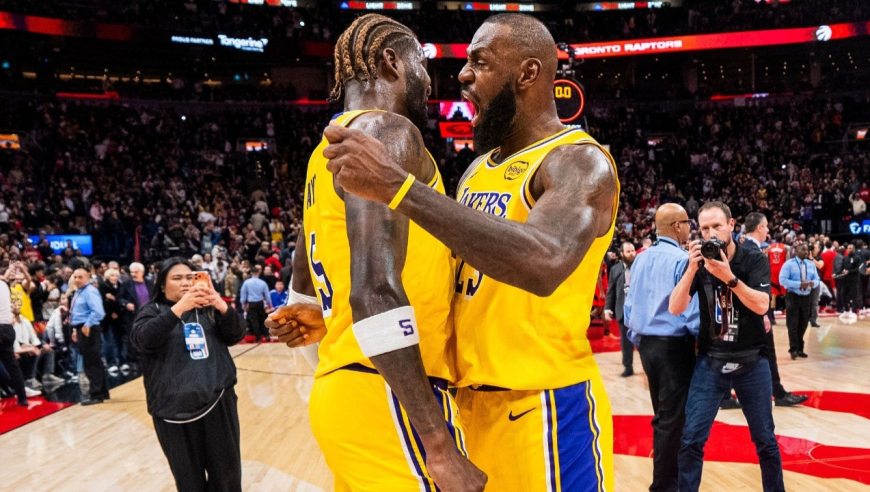 NBA漫谈｜攻防表现超过巅峰期，800万美金的艾顿对湖人多重要