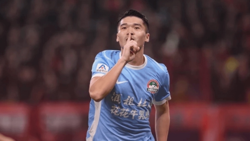 180秒看成都1-2河南：绝平球被吹，遗憾退出争冠队伍