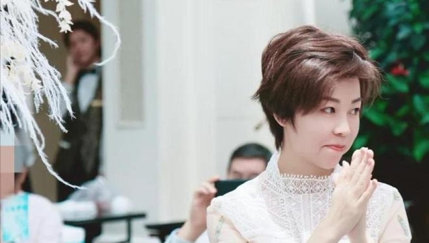 张怡宁儿子正面照首曝光！西瓜头显可爱，长相更像妈妈，老公罕见出镜