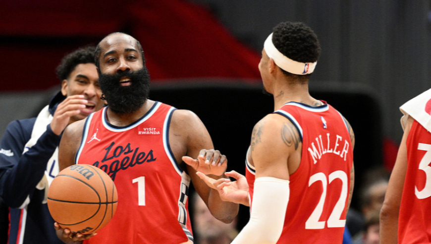 伦纳德缺阵他单核带队，快船六连胜联盟最长，哈登等来了他的带刀侍卫