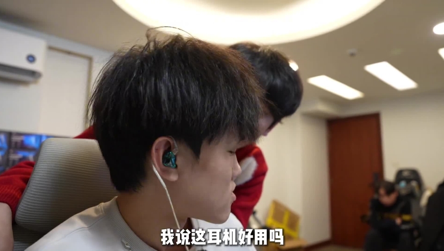 三角洲行动：14号直播间不见不散！