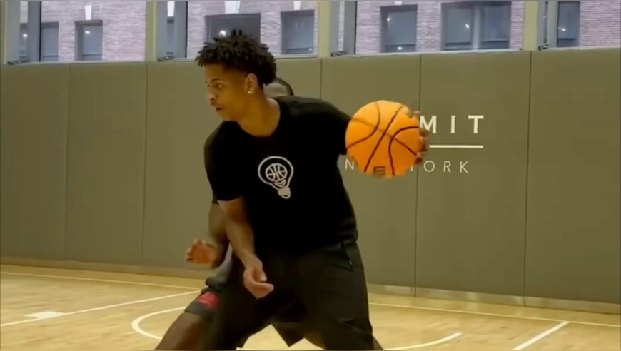 这技术现在NBA真不多见了，有点想念科比了