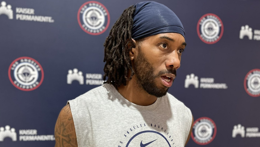 莱昂纳德回应保罗离队：这件事跟我毫无关系 他向来是十分配合的队友