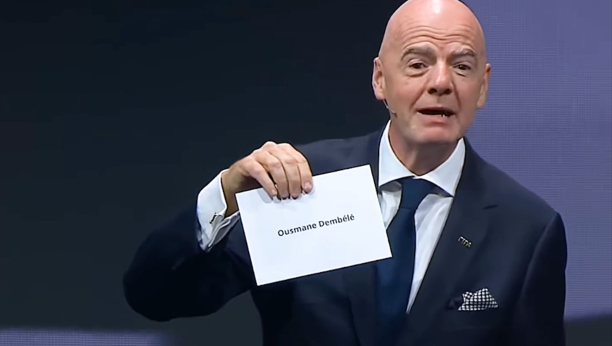 体坛记忆｜首个90后！实至名归！登贝莱当选2025足球先生！