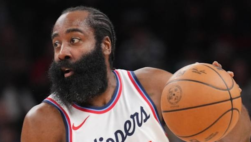 哈登只差21分杀入总分榜前十！转投火箭改变一生 后撤步成最大杀招