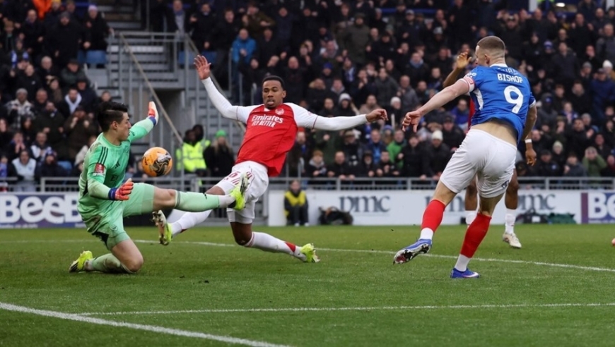 阿森纳拒绝爆冷！噩梦开局后5分钟追平，又是定位球破门