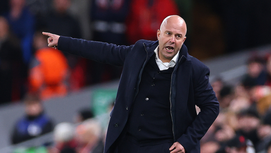 近12场9负！利物浦高层紧急开会+考虑解雇斯洛特，5大新帅候选曝光