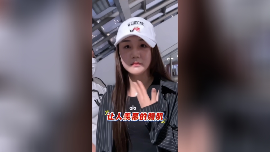 陈梦衣品太好了，怎么穿都好看，越来越像女明星了！