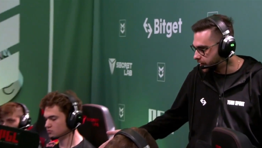 惨遭全世界抨击，但donk视他如父？绿龙的教练hally！