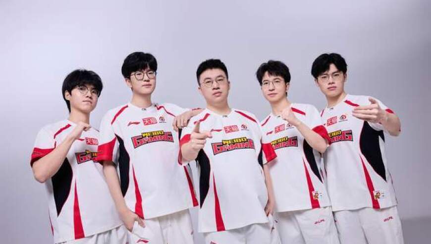 LPL新赛季打响揭幕战，德杯新科冠军iG迎战WBG，没TS反而更强？