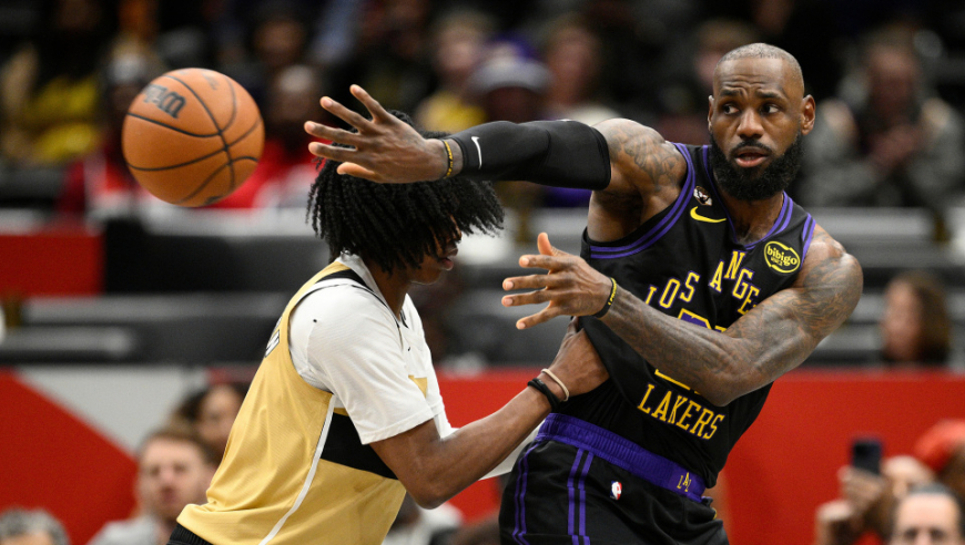 数据帝：詹姆斯变身历史第一人 31+12+5！约基奇一壮举在NBA首见