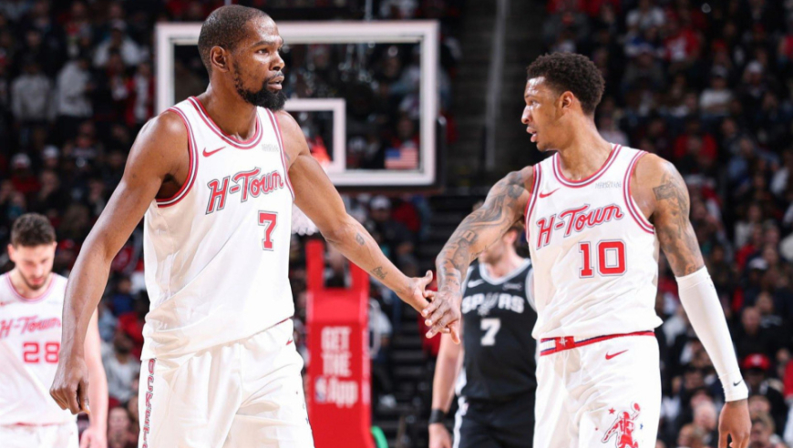 火箭惨遭马刺16分大逆转！KD24分申京两双 全队末节23中4仅11分