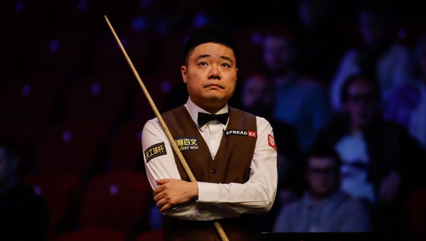 防守艺术！丁俊晖用斯诺克拿捏对手，上演极限逆转｜体坛记忆