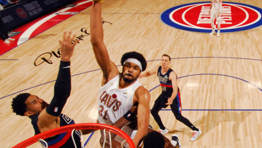 骑士输活塞太冤？四次错漏判三次吃亏 本有望不打加时拿下胜利