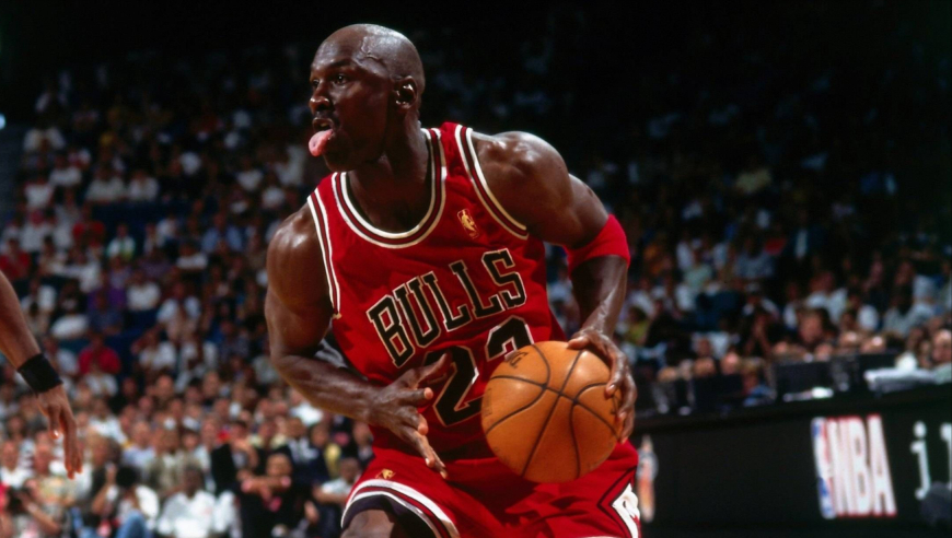 体坛记忆丨回顾乔丹总决赛最高分之战 对阵太阳爆砍55分一战封神