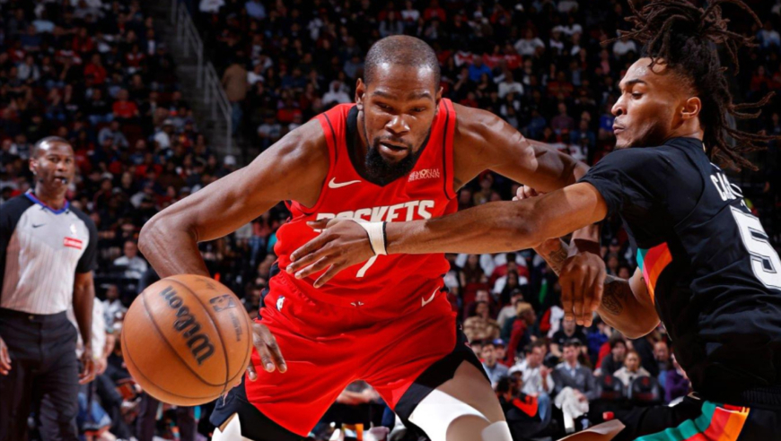 火箭马刺决胜时刻：小贾申京连取关键4分 马刺8投全丢文班铁血扣篮