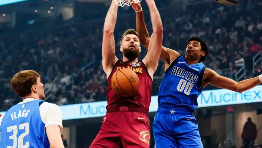 首秀24+8+6记三分！&ldquo;黑八&rdquo;功臣&6400万先生，哈登超级帮手来了