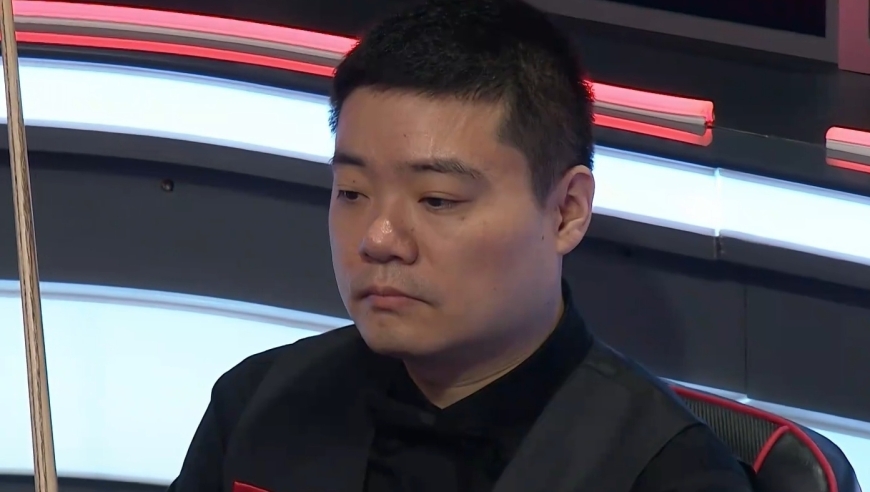 大师赛：丁俊晖2-6特鲁姆普无缘八强，中国一哥一轮游遭遇五连败