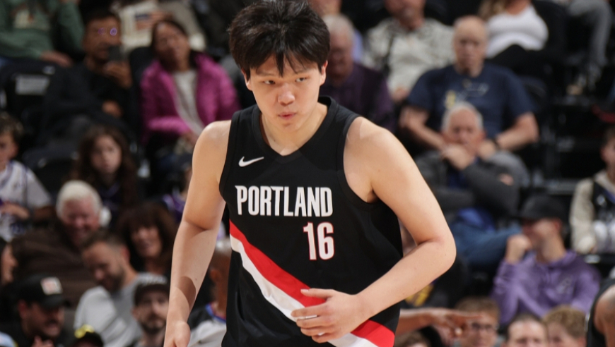 Top时刻 | 季前赛十佳球：杨瀚森助飞夏普 吉迪+萨尔送绝杀