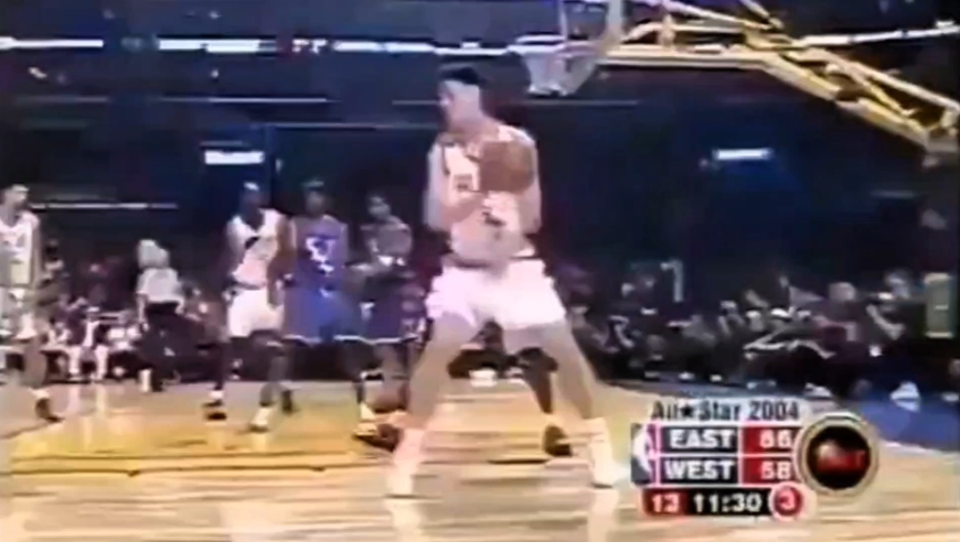 看看姚明当年是怎么打全明星赛的!回顾04年全明星赛东西部对抗!