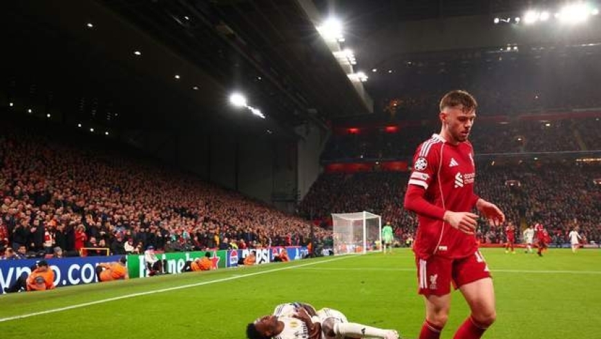 欧冠封神之战！22岁小将锁死皇马巨星：6万人鼓掌 官方MVP