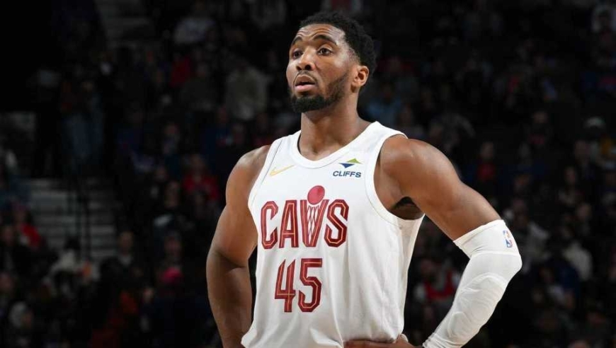 米切尔35+7+9骑士双杀76人 恩比德13000分里程碑加兰伤退