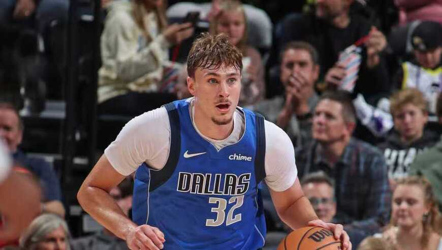 NBA季前赛：浓眉25+6独行侠大胜爵士 状元改打控卫11+7仅1助攻