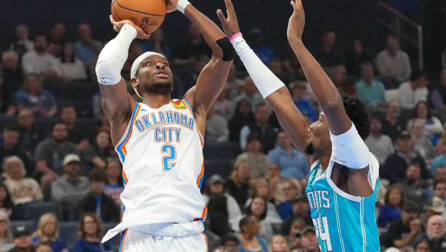 打懵联盟第一！黄蜂第二节再轰17-4碾压雷霆 布里奇斯逆天拉杆